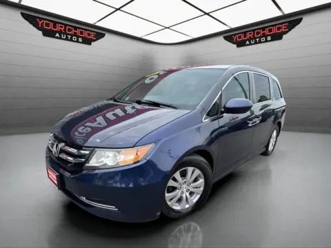 Blue 2016 Honda Odyssey SE for sale in Joliet, IL