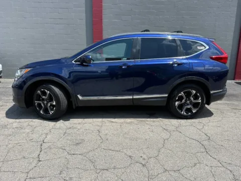 Photos of 2018 Honda CR-V Touring for sale in Joliet, IL at Your Choice Autos - Joliet