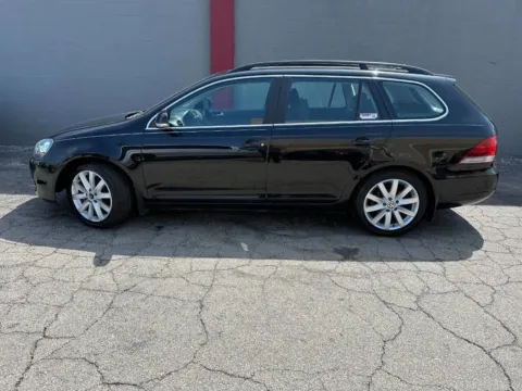 Photos of 2014 Volkswagen Jetta SportWagen SportWagen SE PZEV 4dr Wagon w/Sunroof for sale in Joliet, IL at Your Choice Autos - Joliet