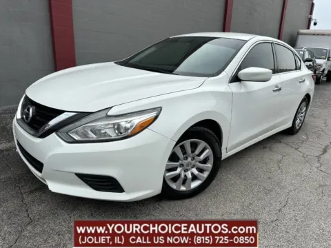 White 2017 Nissan Altima 2.5 S for sale in Joliet, IL