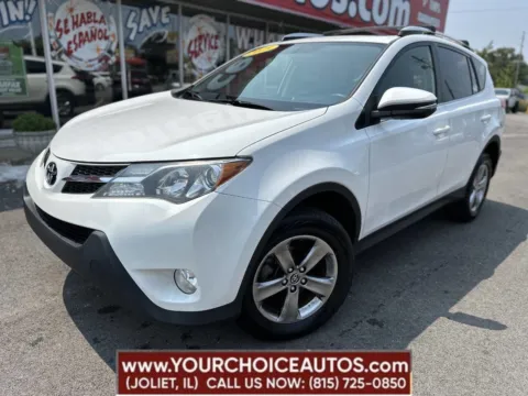 White 2015 Toyota RAV4 XLE for sale in Joliet, IL