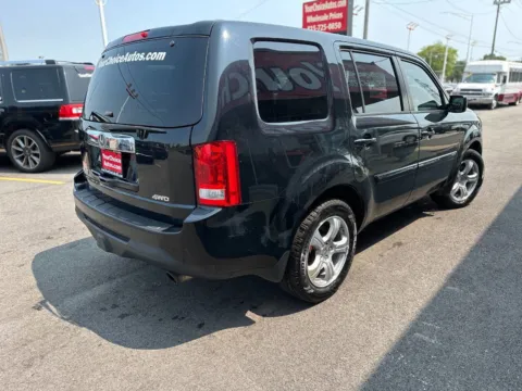 More photos of 2014 Honda Pilot EX-L at Your Choice Autos - Joliet, IL