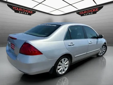 More photos of 2006 Honda Accord Sdn LX V6 at Your Choice Autos - Joliet, IL
