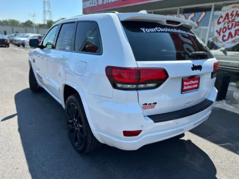 Another view of 2019 Jeep Grand Cherokee Altitude for sale in Joliet, IL at Your Choice Autos - Joliet