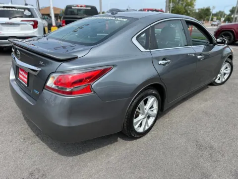 More photos of 2014 Nissan Altima 2.5 SL at Your Choice Autos - Joliet, IL