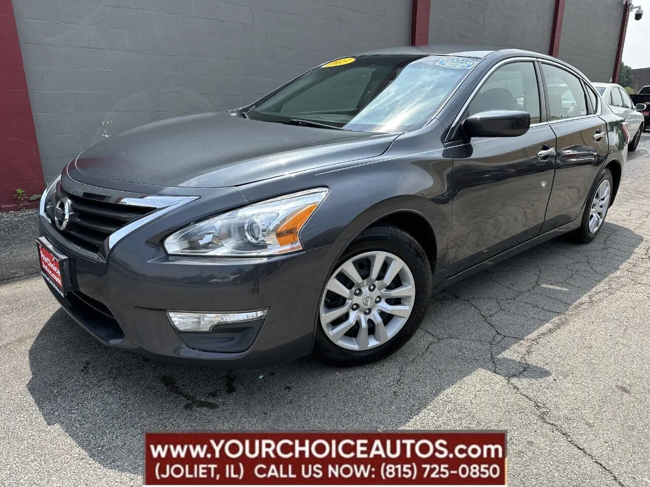 Gray 2013 Nissan Altima 2.5 S for sale in Joliet, IL