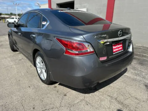 Another view of 2014 Nissan Altima 2.5 SV for sale in Joliet, IL at Your Choice Autos - Joliet