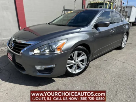 Gray 2014 Nissan Altima 2.5 SV for sale in Joliet, IL