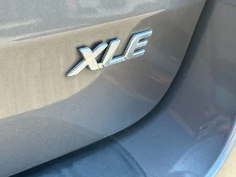 More photos of 2013 Toyota Sienna XLE 8 Passenger 4dr Mini Van at Your Choice Autos - Joliet, IL