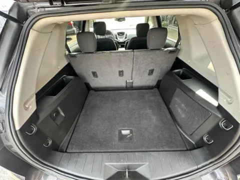 More photos of 2016 GMC Terrain SLE at Your Choice Autos - Joliet, IL