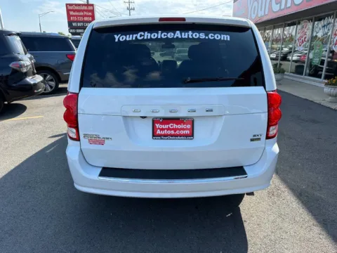 More photos of 2019 Dodge Grand Caravan SE at Your Choice Autos - Joliet, IL