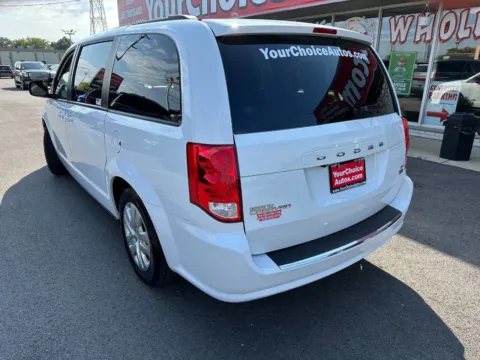 Another view of 2019 Dodge Grand Caravan SE for sale in Joliet, IL at Your Choice Autos - Joliet