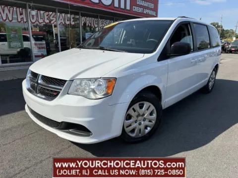 White 2019 Dodge Grand Caravan SE for sale in Joliet, IL