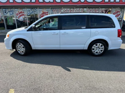Photos of 2019 Dodge Grand Caravan SE for sale in Joliet, IL at Your Choice Autos - Joliet