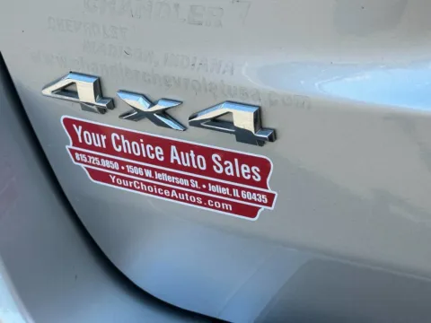 More photos of 2011 Jeep Grand Cherokee Overland at Your Choice Autos - Joliet, IL