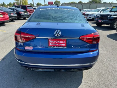 More photos of 2017 Volkswagen Passat R-Line w/Comfort Pkg at Your Choice Autos - Joliet, IL