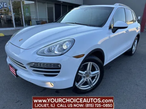 White 2014 Porsche Cayenne Platinum AWD 4dr SUV for sale in Joliet, IL