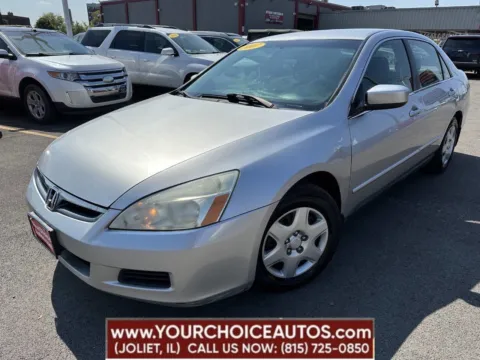 Silver 2007 Honda Accord Sdn LX for sale in Joliet, IL