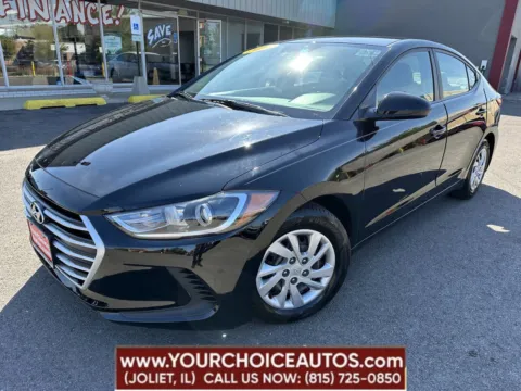 Black 2017 Hyundai Elantra SE for sale in Joliet, IL