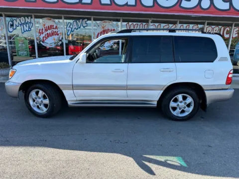 Photos of 2004 Toyota Land Cruiser Base AWD 4dr SUV for sale in Joliet, IL at Your Choice Autos - Joliet