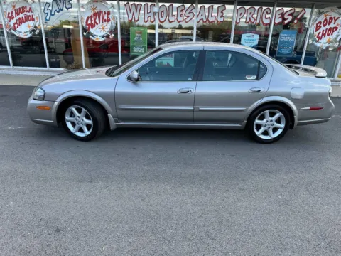 Photos of 2003 Nissan Maxima SE 4dr Sedan for sale in Joliet, IL at Your Choice Autos - Joliet