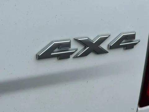 More photos of 2016 Ram 2500 SLT at Your Choice Autos - Joliet, IL