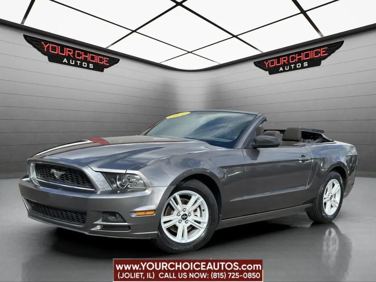 Gray 2014 Ford Mustang V6 2dr Convertible for sale in Joliet, IL