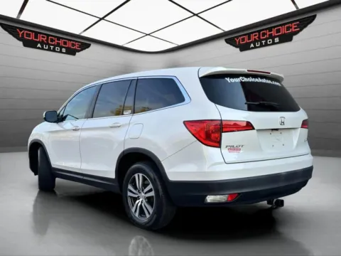 Another view of 2017 Honda Pilot EX-L for sale in Joliet, IL at Your Choice Autos - Joliet