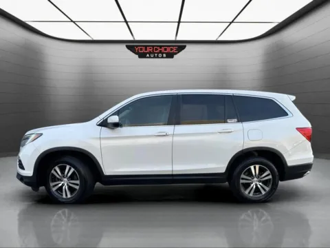 Photos of 2017 Honda Pilot EX-L for sale in Joliet, IL at Your Choice Autos - Joliet