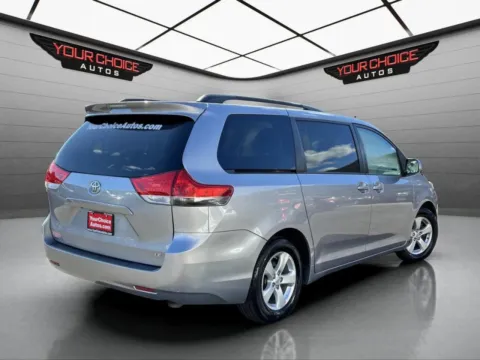 More photos of 2013 Toyota Sienna LE 8 Passenger 4dr Mini Van at Your Choice Autos - Joliet, IL