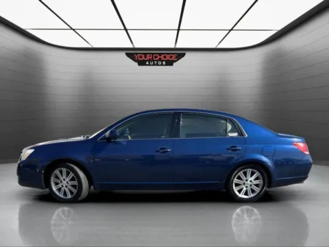 Photos of 2006 Toyota Avalon Limited 4dr Sedan for sale in Joliet, IL at Your Choice Autos - Joliet