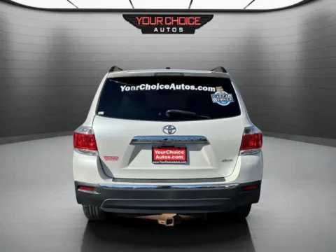 More photos of 2012 Toyota Highlander SE AWD 4dr SUV at Your Choice Autos - Joliet, IL