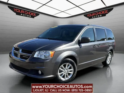 Gray 2019 Dodge Grand Caravan SXT for sale in Joliet, IL