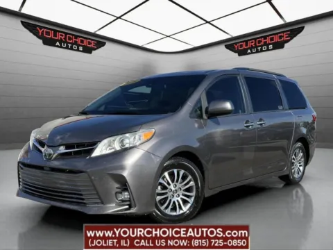 Gray 2019 Toyota Sienna XLE 8 Passenger 4dr Mini Van for sale in Joliet, IL