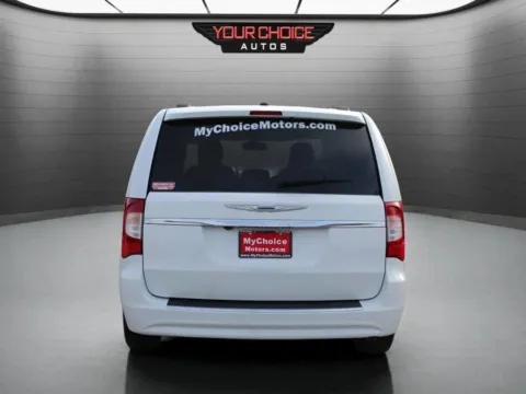More photos of 2014 Chrysler Town & Country Touring at My Choice Motors - Elmhurst, IL