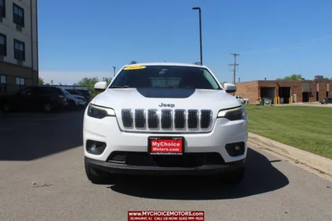 Another view of 2019 Jeep Cherokee Latitude for sale in Elmhurst, IL at My Choice Motors - Elmhurst