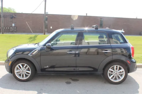Photos of 2014 MINI Cooper Countryman S for sale in Elmhurst, IL at My Choice Motors - Elmhurst