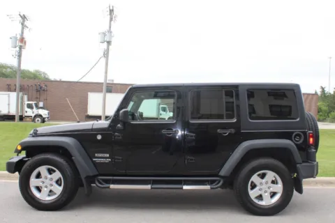 Photos of 2016 Jeep Wrangler Unlimited Sport for sale in Elmhurst, IL at My Choice Motors - Elmhurst