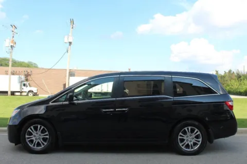 Photos of 2013 Honda Odyssey EX for sale in Elmhurst, IL at My Choice Motors - Elmhurst