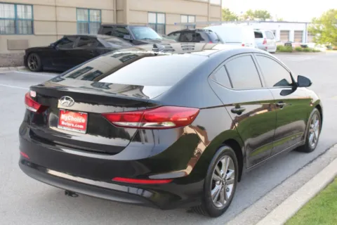 More photos of 2017 Hyundai Elantra SE at My Choice Motors - Elmhurst, IL