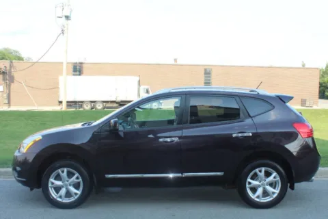Photos of 2011 Nissan Rogue SV for sale in Elmhurst, IL at My Choice Motors - Elmhurst