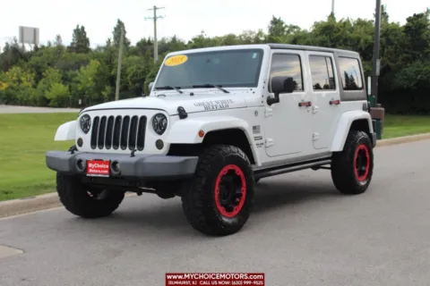 White 2015 Jeep Wrangler Unlimited Sport for sale in Elmhurst, IL