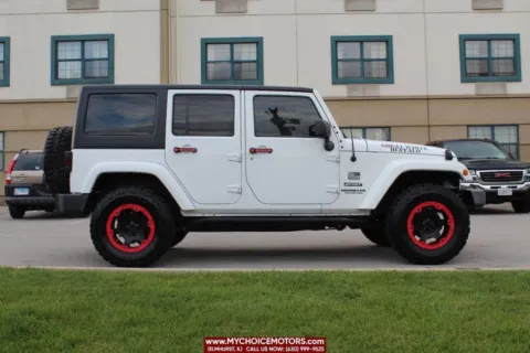 More photos of 2015 Jeep Wrangler Unlimited Sport at My Choice Motors - Elmhurst, IL