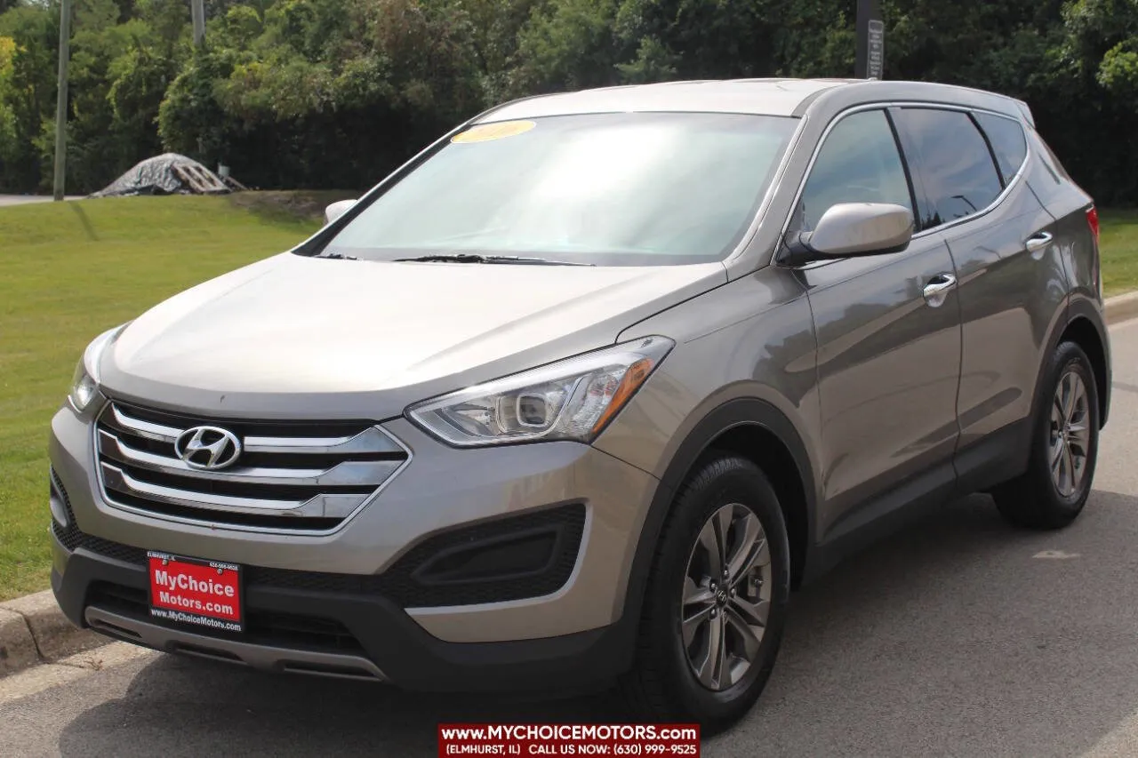 Gray 2016 Hyundai Santa Fe Sport 2.4L AWD 4dr SUV for sale in Elmhurst, IL