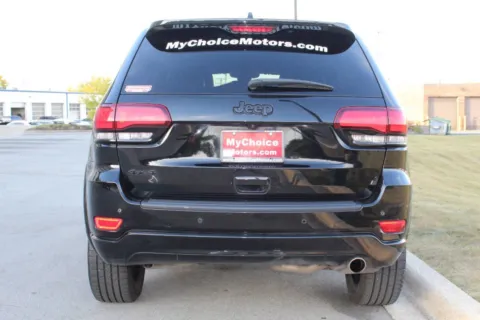 More photos of 2019 Jeep Grand Cherokee Altitude at My Choice Motors - Elmhurst, IL