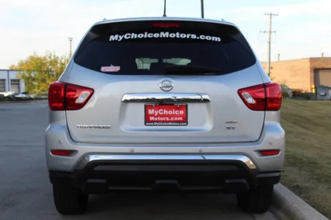 More photos of 2018 Nissan Pathfinder SV at My Choice Motors - Elmhurst, IL