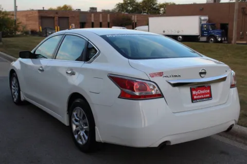 Another view of 2015 Nissan Altima 2.5 S 4dr Sedan for sale in Elmhurst, IL at My Choice Motors - Elmhurst