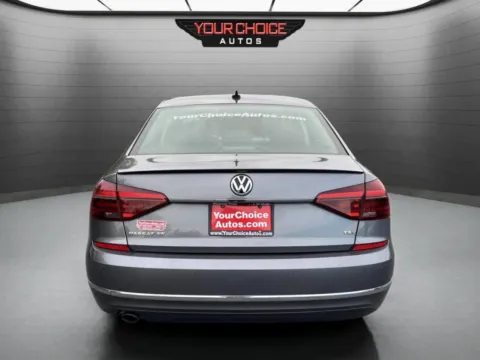 More photos of 2018 Volkswagen Passat 2.0T SE 4dr Sedan w/Technology at Your Choice Autos - Elgin, IL