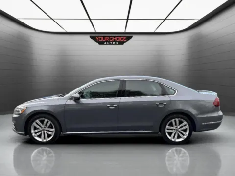 Photos of 2018 Volkswagen Passat 2.0T SE 4dr Sedan w/Technology for sale in Elgin, IL at Your Choice Autos - Elgin