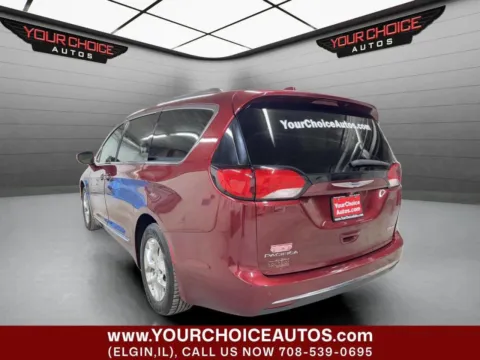 More photos of 2019 Chrysler Pacifica Limited at Your Choice Autos - Elgin, IL